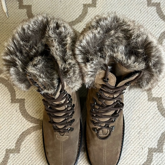 AQUATALIA BY MARVIN K BRASS WEATHERPROOF BROWN SUEDE FAUX FUR lace up boots - Picture 3 of 15